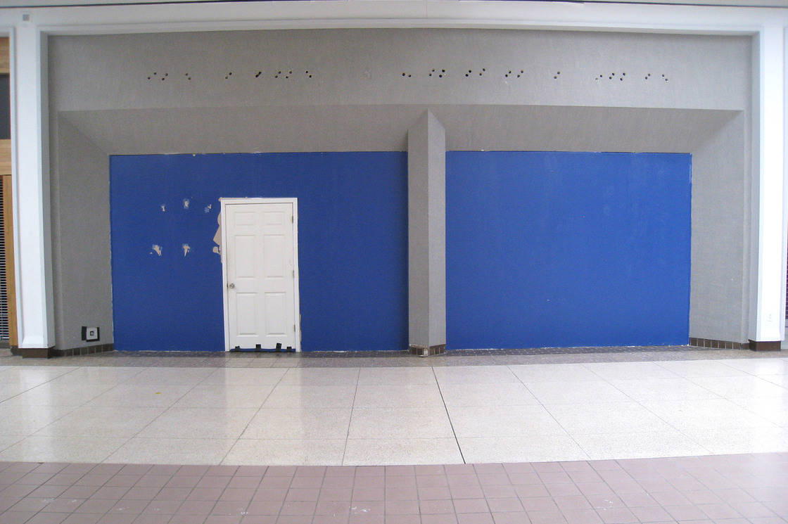 Euclid Square Mall Project Film Screening at ESM